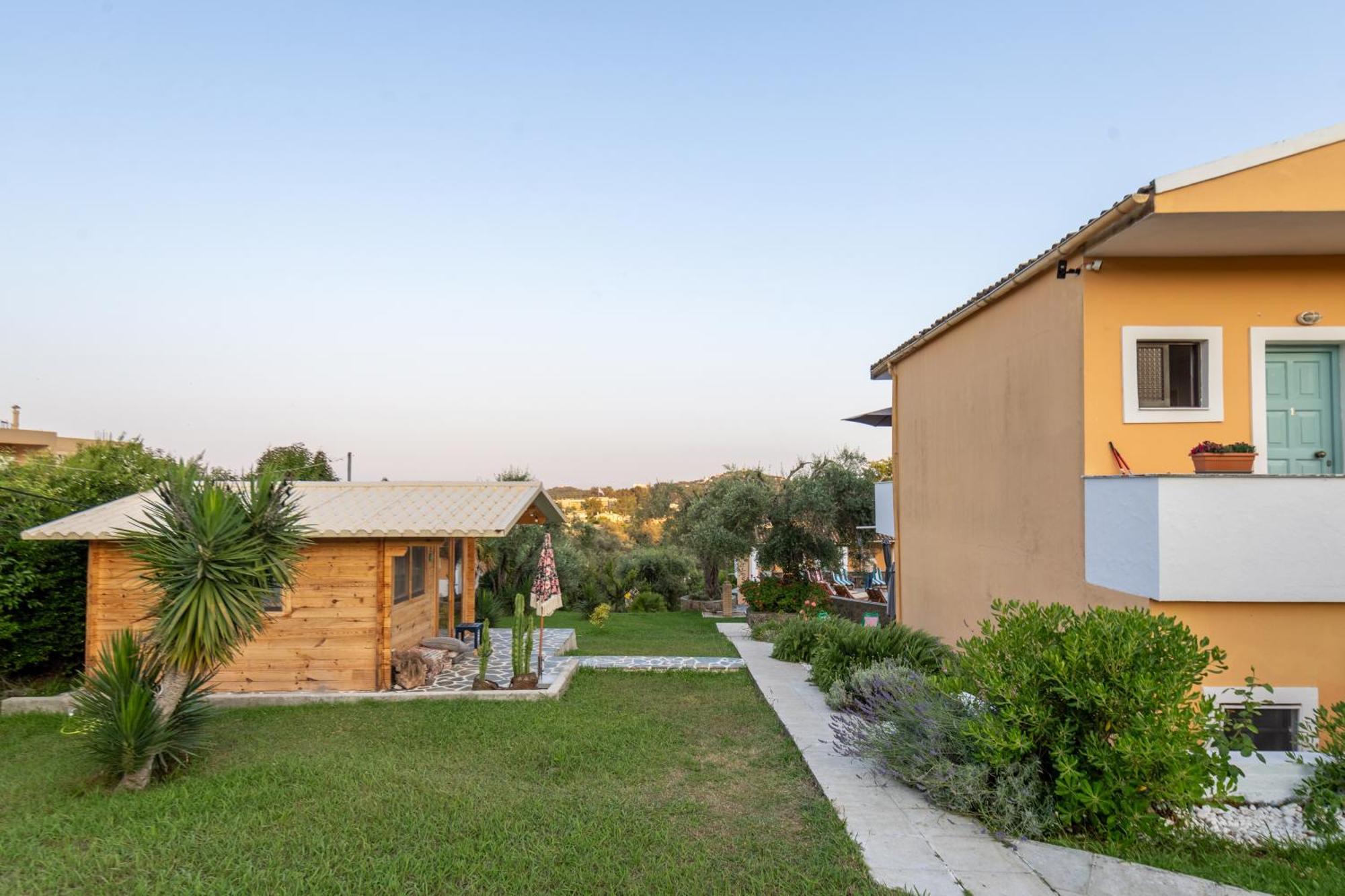 Little Corfu Aparthotel Dassia  Exterior photo